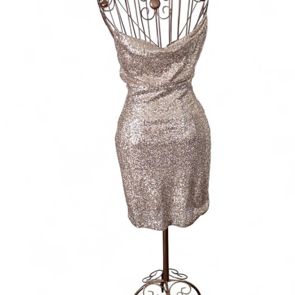 Windsor – Sequin Bodycon Mini Dress – Women's Size 5 – Champagne Gold – NWT - Picture 1 of 5